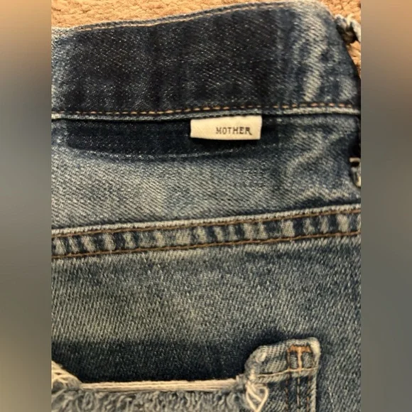 Mother Jeans The Saint Sz 24 Inseam 27 Distressed Jeans Cotton Blend Made USA - Picture 4 of 9